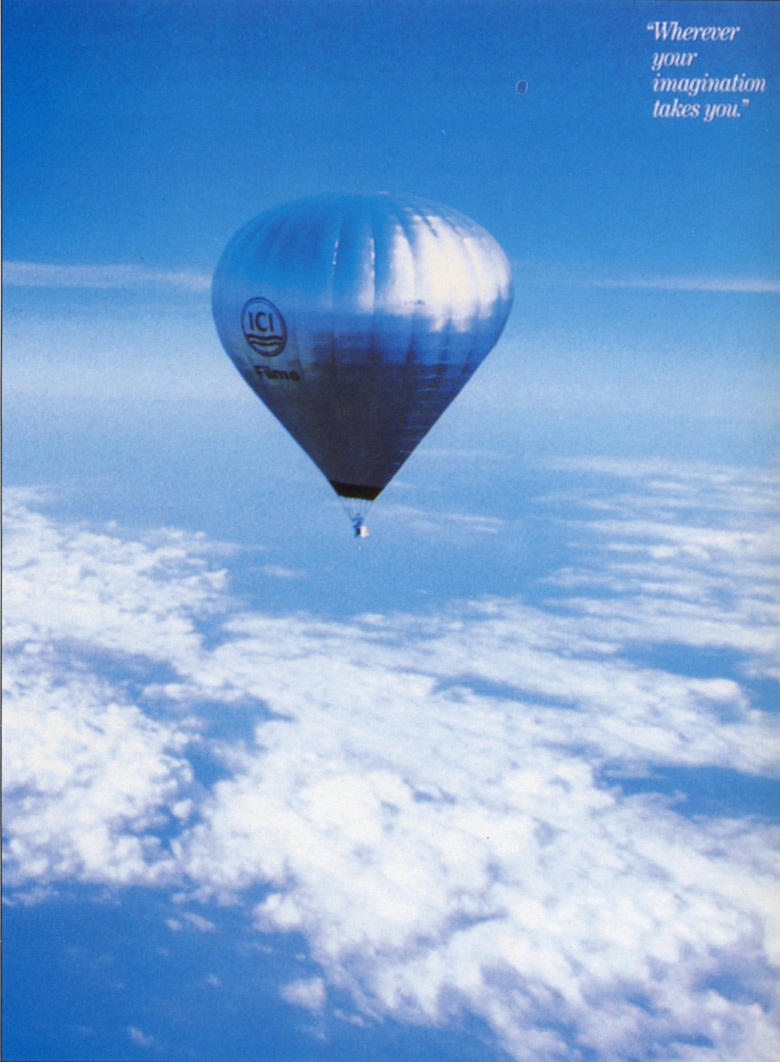 Picture of Stratoquest desending over Texas